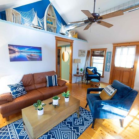 The Charming Glenn Cottage! Walk To Lake Michigan! Fennville Buitenkant foto