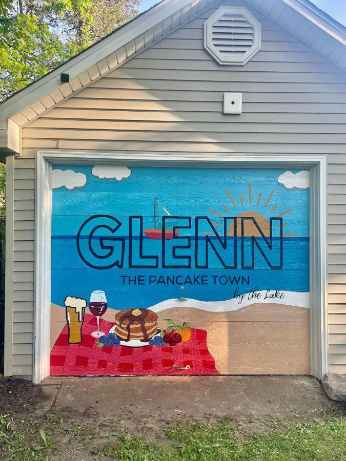 The Charming Glenn Cottage! Walk To Lake Michigan! Fennville Buitenkant foto